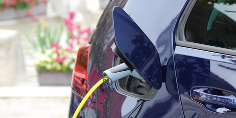 Abierto el plazo de licitación para la instalación de tres puntos de recarga de vehículos eléctricos en Valencia