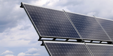 Firman un contrato de suministro de 200 MW para plantas fotovoltaicas en España y Chile