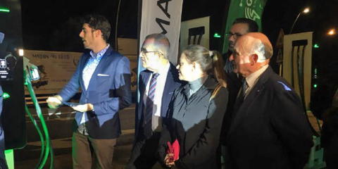 Diez puntos de recarga rápida, de 50 kW cada uno, en la primera electrolinera de las Islas Baleares