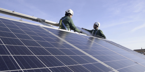 Aumento de incentivos para instalaciones de autoconsumo que incluyan puntos de recarga eléctricos en Andalucía