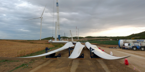 El Banco Europeo de Inversiones financiará con 50 millones un complejo eólico en Navarra de 111 MW