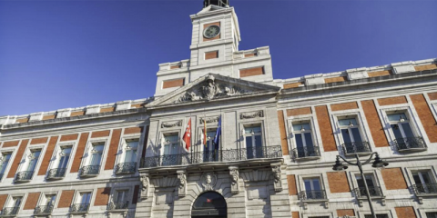 Cerca de 99 millones para licitar el suministro eléctrico renovable de edificios públicos de la Comunidad de Madrid