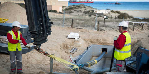 Finalizan los trabajos del tendido submarino del enlace para la conexión eléctrica de las islas de Menorca y Mallorca