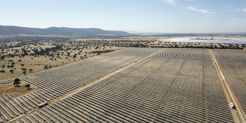 La planta solar de Valdecaballeros, en Badajoz