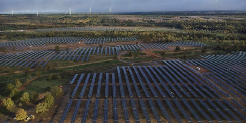 Firmado un acuerdo de compraventa de energía que procederá de tres nuevas plantas fotovoltaicas en España