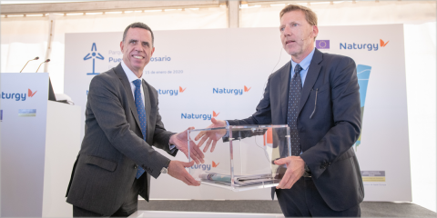 El parque eólico Puerto del Rosario en la isla de Fuerteventura producirá cerca de 105 GWh de energía al año