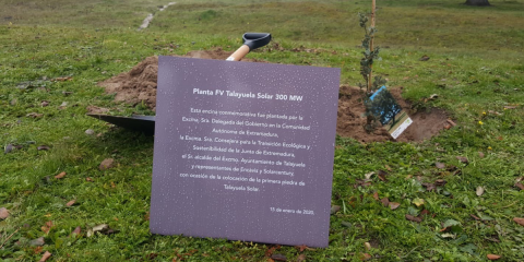 Arrancan las obras de construcción de la planta extremeña Talayuela Solar de 300 MW