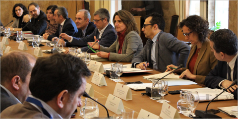 La futura ley de transición energética impulsará la evaluación del riesgo climático, recarga rápida y renovables