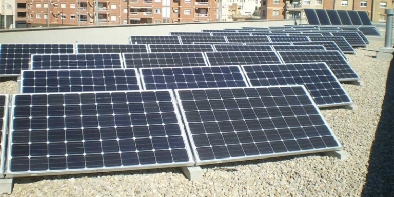 placas fotovoltaicas en azotea