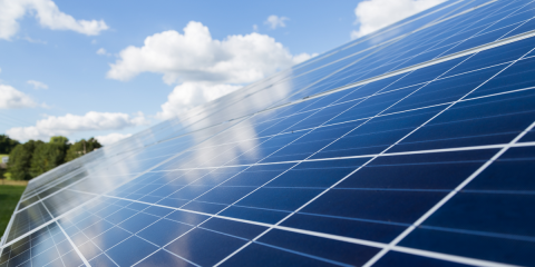 Amazon anuncia cinco nuevos proyectos solares que sumarán una potencia total de 615 MW