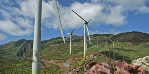 Adjudicado el suministro eléctrico 100% renovable para el Cabildo de El Hierro