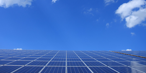 Luz verde a un Real Decreto-ley para impulsar las renovables y la reactivación económica