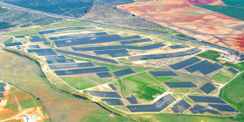 Puesta en marcha del parque fotovoltaico Don Rodrigo 2 en Sevilla