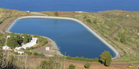 La electricidad suministrada al Consejo de Aguas de La Palma deberá proceder de renovables