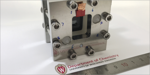 Crean una batería de flujo solar de silicio-perovskita altamente eficiente y duradera