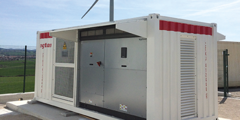 Sistema de almacenamiento de energía con batería para un parque eólico en Reino Unido