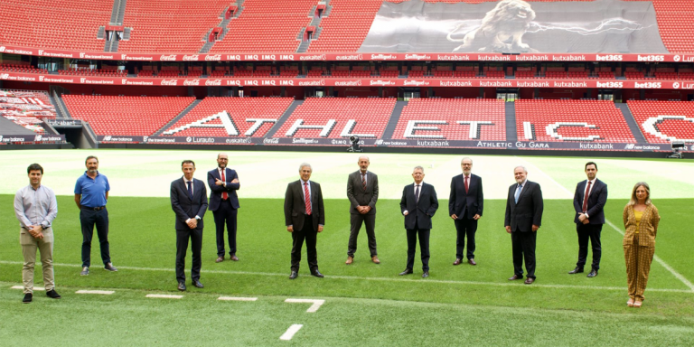 El Athletic y Petronor firman un convenio para descarbonizar el consumo de energía del club