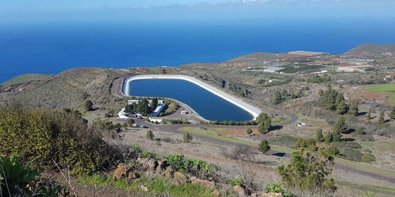 Adjudicado el nuevo suministro de energía renovable del Consejo de Aguas de La Palma