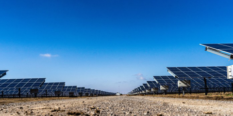 La compañía Amazon anuncia 26 nuevos proyectos de energía eólica y solar