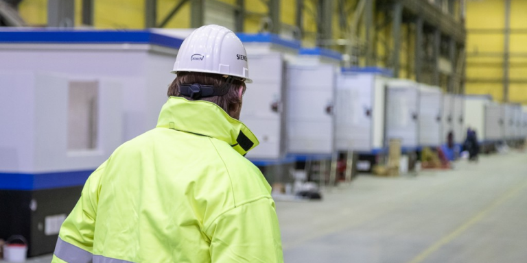 Siemens conectará cargadores de VE a la red eléctrica.