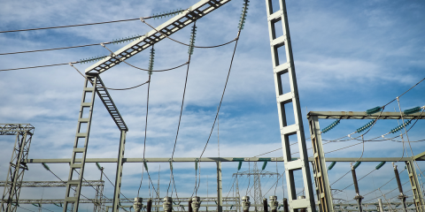 Adif AV aprueba la adjudicación del contrato de suministro de energía eléctrica verde