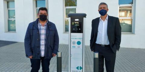 Los ayuntamientos de la Comunidad Valenciana solicitan ayudas para instalar 452 puntos de recarga de VE