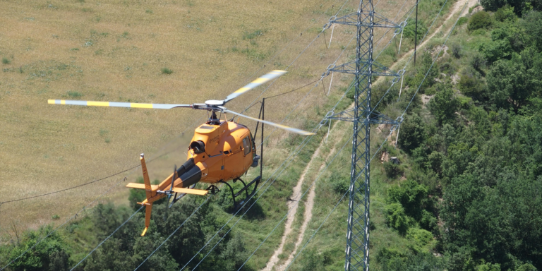Helicóptero de Endesa.