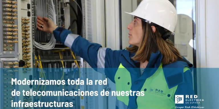 Operaria de Red Eléctrica de España