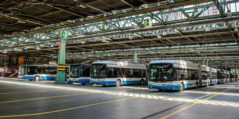 La solución de carga eBus de Siemens allana el camino para el transporte en autobús climáticamente neutro en Zúrich