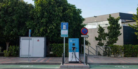 Culmina la instalación de puntos de recarga rápida de VE en el eje Norte-Sur de Gran Canaria