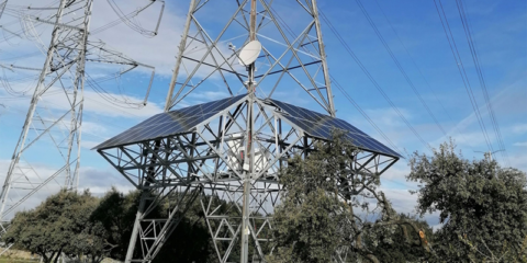 Uso de infraestructuras de alta tensión para que los entornos rurales accedan a la conectividad satelital