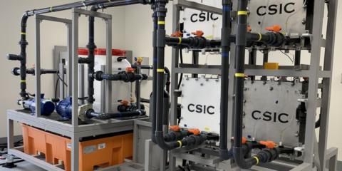 El CSIC desarrolla un prototipo de batería de vanadio para almacenar energía renovable a gran escala