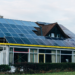 Estudian el impacto de la alta absorción de paneles solares domésticos en la red eléctrica
