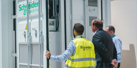 La nueva sede de Mtech consigue una microgrid aislable industrial con soluciones de Schneider Electric