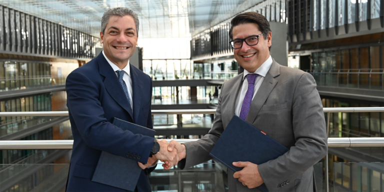 Endesa y el BEI firman una nueva financiación sostenible por 250 millones de euros para impulsar la modernización de las redes de distribución