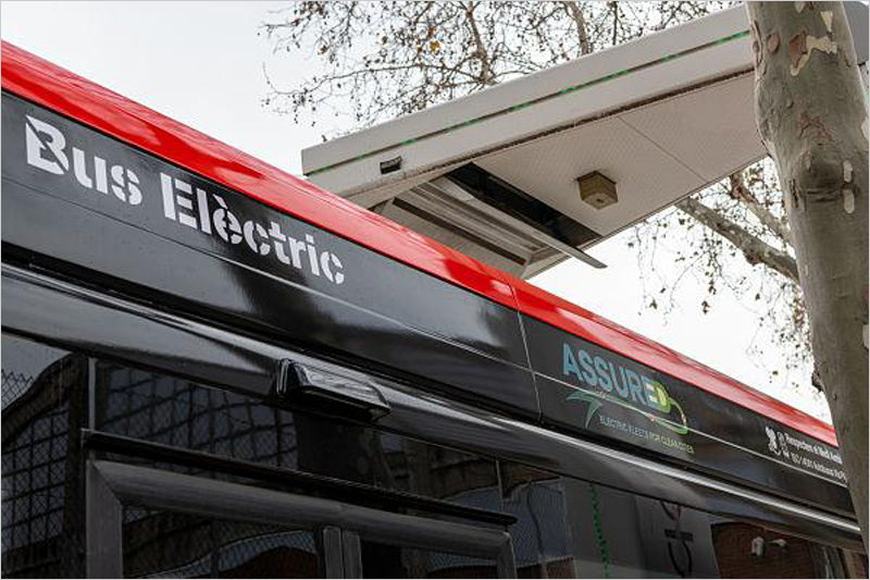 recarga de bus eléctrico en Barcelona