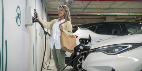 La red Endolla Barcelona registra un incremento en el uso y sumará 300 puntos de recarga este año