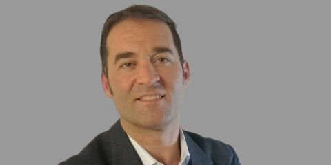 Adrián Castillo es nombrado Plant Manager de la fábrica de Schneider Electric en Puente La Reina