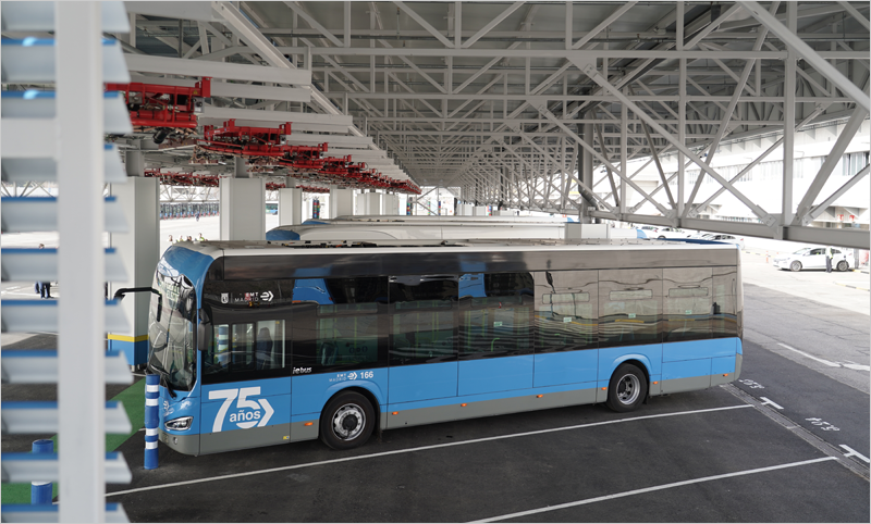 puntos de carga inteligente por pantógrafo invertido para autobuses eléctricos
