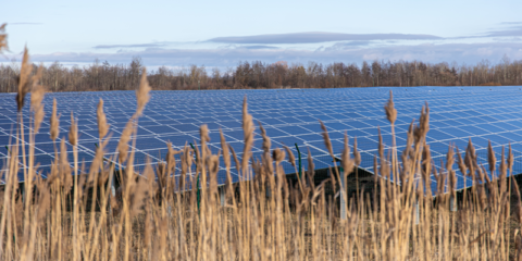 Inversión de 117 millones para ocho proyectos de almacenamiento con baterías en España