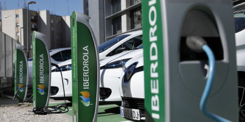 Alianza para instalar 11.700 puntos de recarga rápida de vehículos eléctricos en España y Portugal