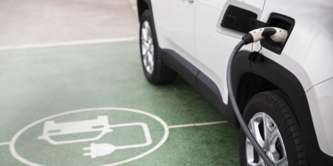 Investigadores de la UPV cuantifican el impacto en CO2 de los vehículos eléctricos según los hábitos de carga