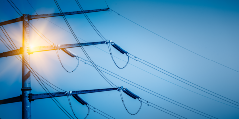 La Comisión Europea aprueba la prórroga del mecanismo ibérico para reducir el precio de la electricidad