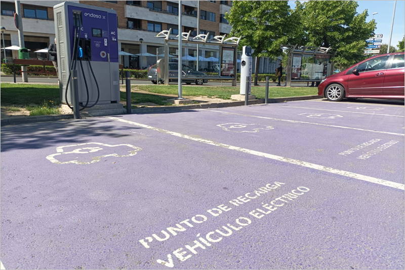 pliego para poner en marcha una red de recarga de vehículos eléctricos en Logroño