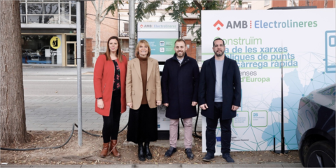 La metrópolis de Barcelona aumenta la red pública de recarga rápida con una electrolinera en Sant Boi