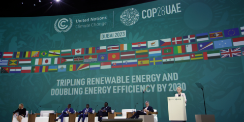 Triplicar las energías renovables para 2030 se convierte en un compromiso clave en la COP28