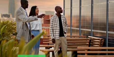 Schneider Electric presentó en Enlit Europe 2023 innovaciones para la digitalización de la red eléctrica