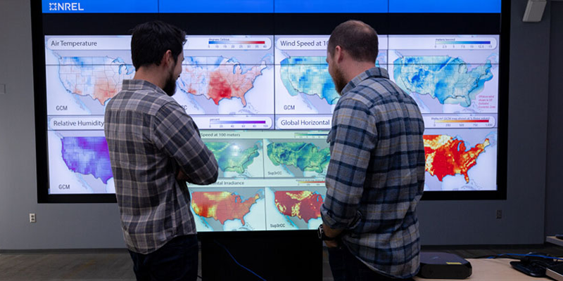 Colaboraciones innovadoras llevaron al desarrollo de Sup3rCC. Foto de Joe DelNero, NREL