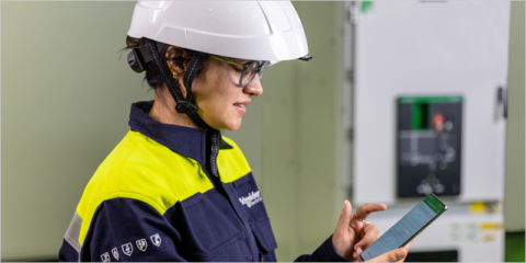 El interruptor digital EvoPacT HVX amplía el portfolio de equipos de media tensión de Schneider Electric