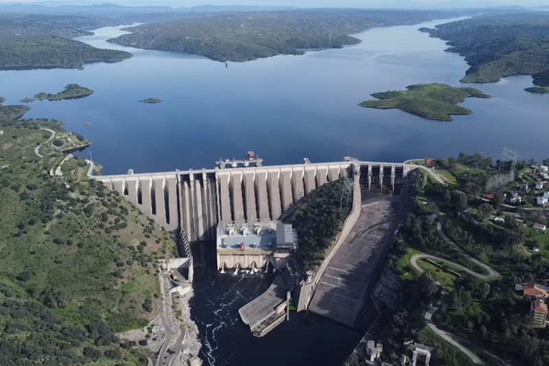 Central de bombeo hidroeléctrico reversible Alcántara II.